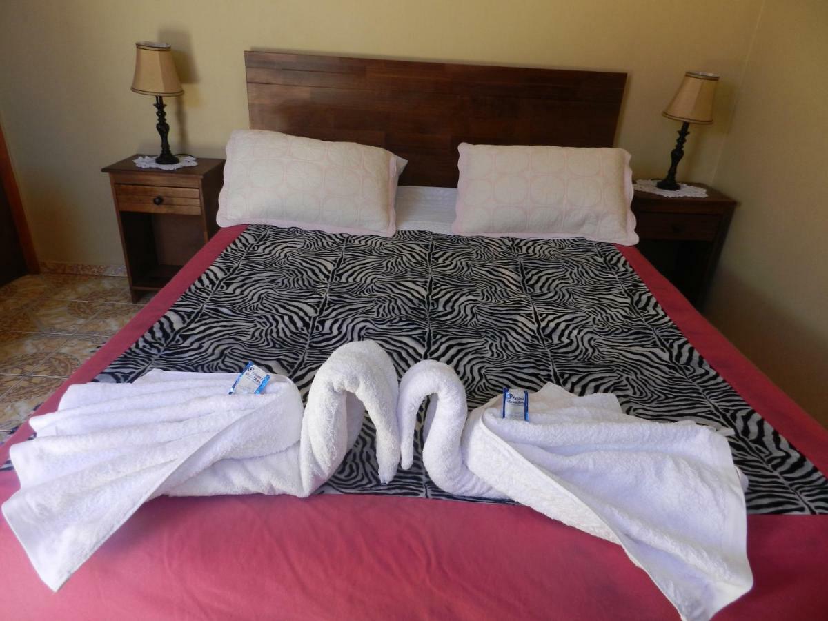 Hostal Illari San Pedro de Atacama Bagian luar foto