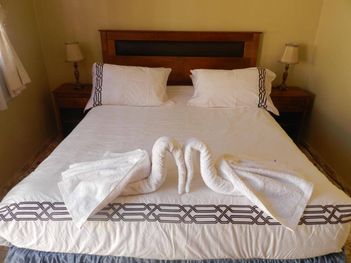 Hostal Illari San Pedro de Atacama Bagian luar foto